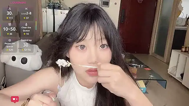 Yik-11 online show from March 2025 03:00:02 AM