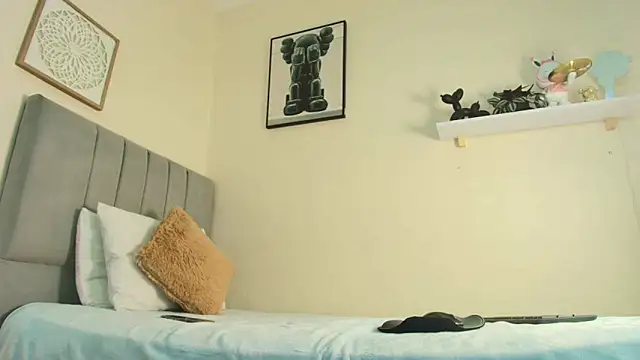 mary cute9 online show from April 2026 12:08:02 PM