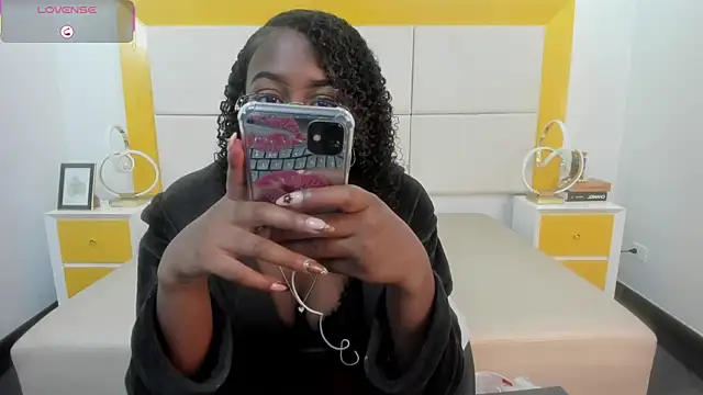 Qeen blackk online show from October 2025 08:20:02 PM