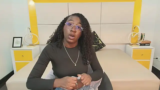 Qeen blackk online show from October 2025 08:07:01 PM