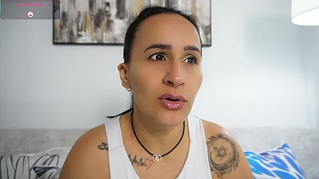 Sara Charmy online show from February 2026 11:09:02 AM