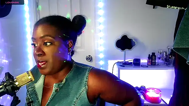 lovelyenigma365 online show from January 2026 05:12:01 AM