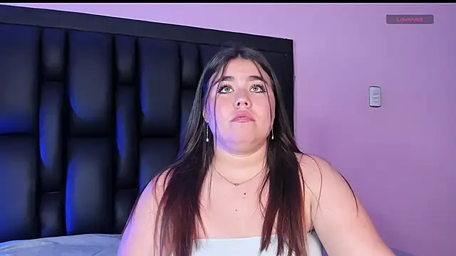 Snapshot of MadissonLee__ chatting on March 2025 07:07:02 PM MadissonLee online show from March 2025 07:07:02 PM