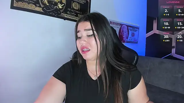 Snapshot of MadissonLee__ chatting on September 2025 07:24:02 PM MadissonLee online show from September 2025 07:24:02 PM