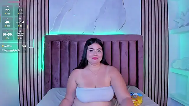 Snapshot of MadissonLee__ chatting on September 2025 10:24:01 PM MadissonLee online show from September 2025 10:24:01 PM