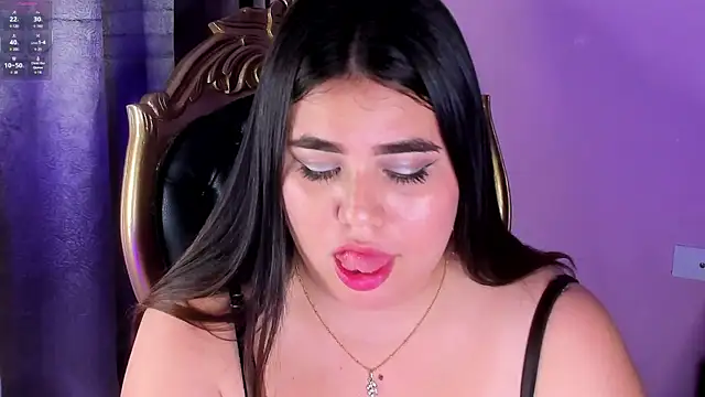 Snapshot of MadissonLee__ chatting on October 2025 07:14:02 PM MadissonLee online show from October 2025 07:14:02 PM