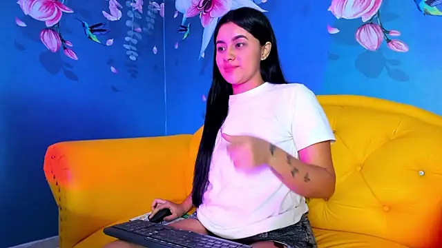 kissy 19 online show from March 2025 05:12:01 AM