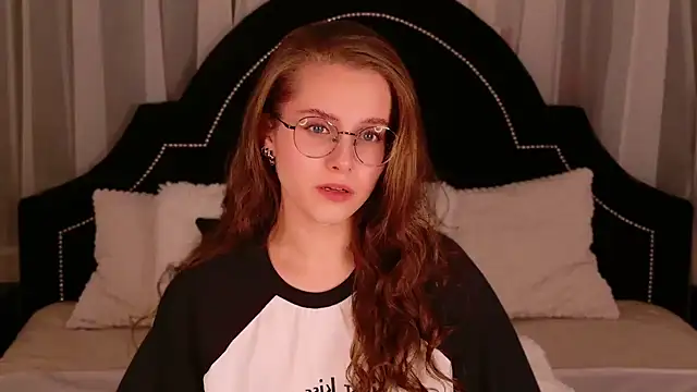 RileyMimicho online show from September 2025 08:47:01 PM