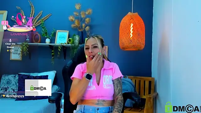 yessila parker online show from November 2025 02:25:02 AM