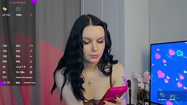 Miss Vic online show from March 2025 04:32:02 PM