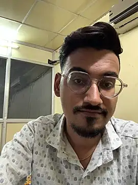 hypersexdriveboi online show from May 2026 04:12:02 PM
