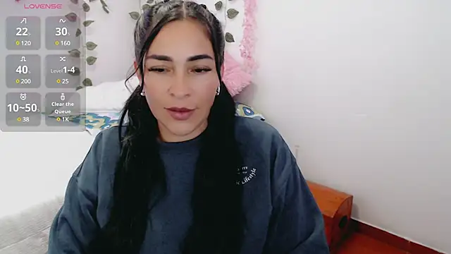 luna lgomez  online show from March 2025 02:24:01 PM