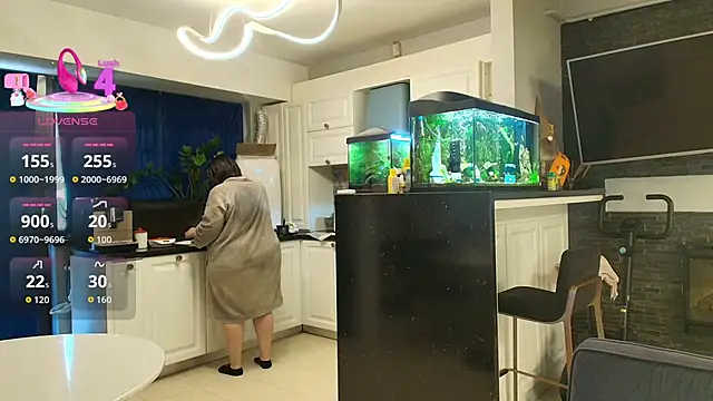 Layla- online show from April 2026 11:52:01 AM