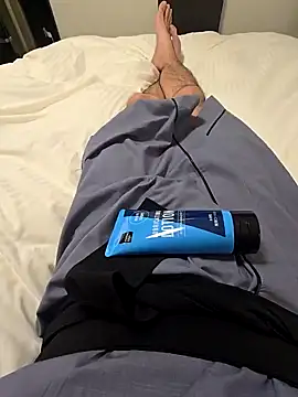 daaarin44 online show from February 2026 11:25:01 AM