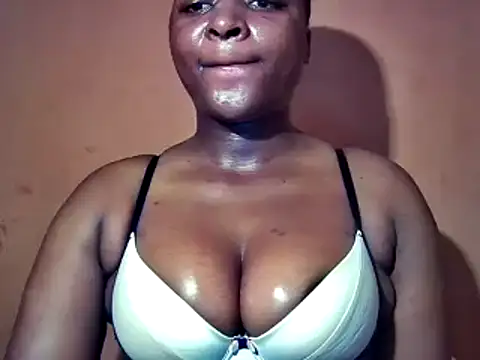 Snapshot of sexyhips2001 chatting on October 2025 11:02:01 PM sexyhips2001 online show from October 2025 11:02:01 PM