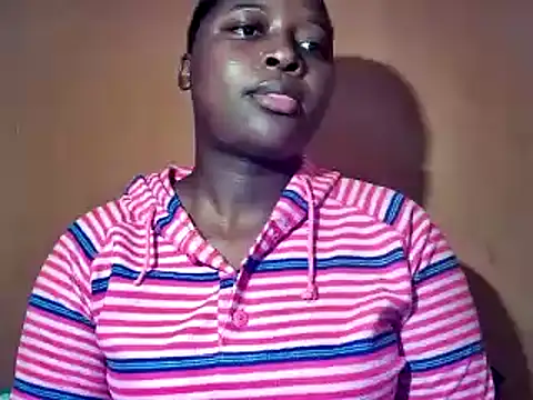 Snapshot of sexyhips2001 chatting on October 2025 07:36:02 PM sexyhips2001 online show from October 2025 07:36:02 PM