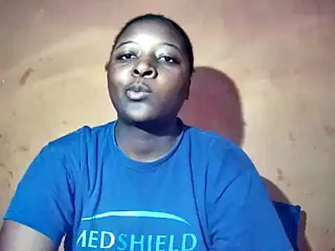 Snapshot of sexyhips2001 chatting on October 2025 05:18:02 AM sexyhips2001 online show from October 2025 05:18:02 AM