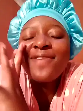 Snapshot of sexyhips2001 chatting on October 2025 08:58:01 PM sexyhips2001 online show from October 2025 08:58:01 PM