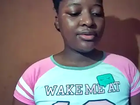 sexyhips2001 online show from December 2025 06:36:01 PM