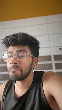 DoctorAlonee46 online show from October 2025 05:40:01 AM