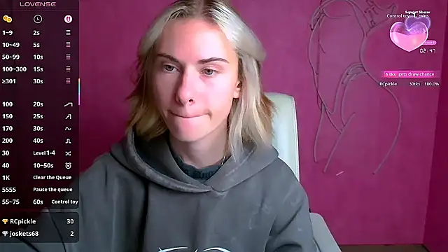 Snapshot of Fiona_Night chatting on September 2025 05:23:01 AM Fiona Night online show from September 2025 05:23:01 AM