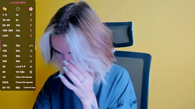 Snapshot of Fiona_Night chatting on September 2025 05:12:01 AM Fiona Night online show from September 2025 05:12:01 AM