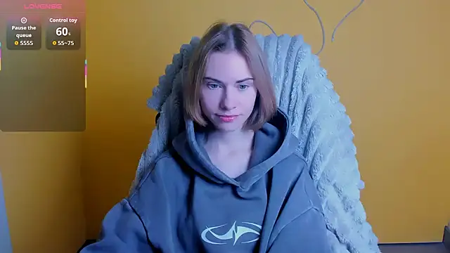 Fiona Night online show from December 2025 06:20:02 AM