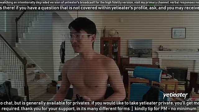 Snapshot of yetieater chatting on December 2024 08:14:02 PM yetieater online show from December 2024 08:14:02 PM