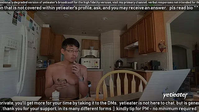 Snapshot of yetieater chatting on March 2025 03:34:01 PM yetieater online show from March 2025 03:34:01 PM