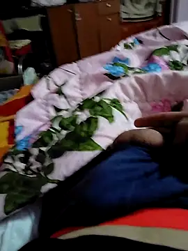 Snapshot of iurinicola chatting on October 2025 11:17:02 PM iurinicola online show from October 2025 11:17:02 PM