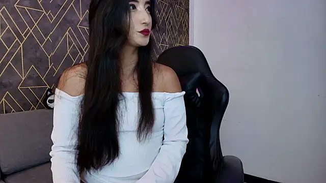 Tahara Romanov online show from March 2026 02:43:01 PM