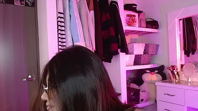  Camilaaa  online show from September 2025 04:01:02 AM