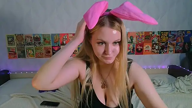 Snapshot of Beatrice_7 chatting on March 2025 03:56:01 PM Beatrice 7 online show from March 2025 03:56:01 PM