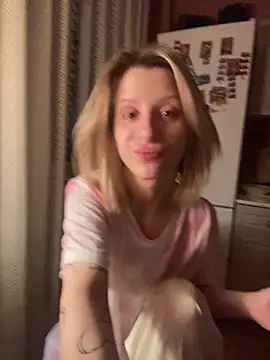 amorearte m online show from March 2025 01:10:02 AM