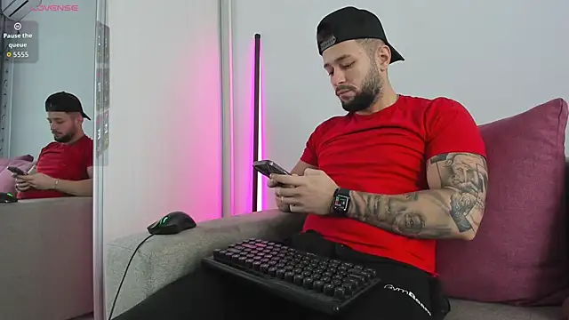 nicholasX1 online show from March 2026 05:53:01 AM