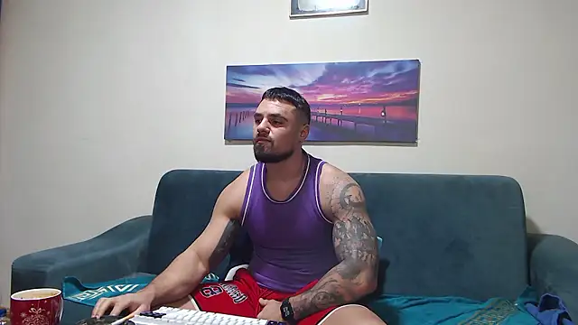 Tiberius hunk online show from January 2026 05:42:01 AM