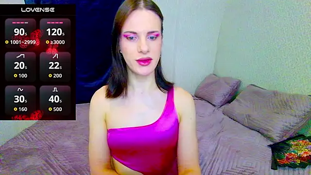 Nicole Redfields online show from March 2026 05:44:01 AM