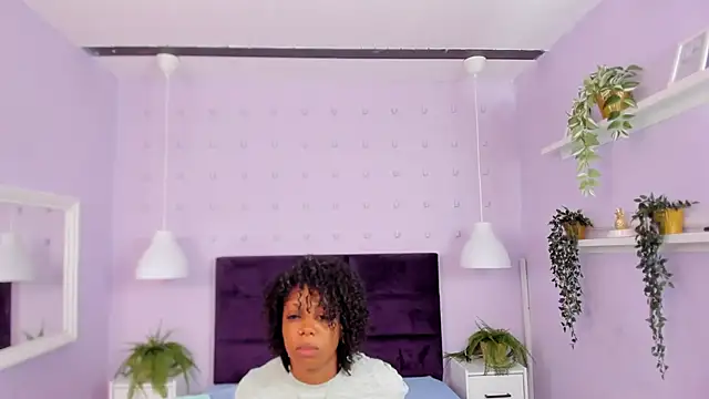 Hanaahquinn online show from October 2025 11:51:02 AM