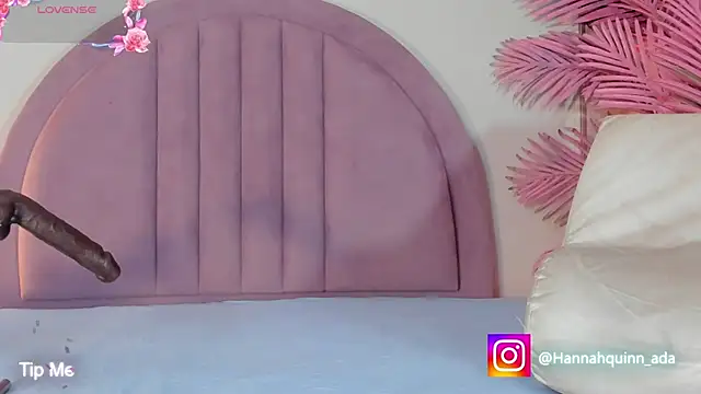 Hanaahquinn online show from April 2026 11:42:01 AM