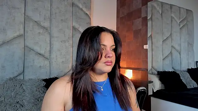 LunaSotto online show from September 2025 09:08:02 PM