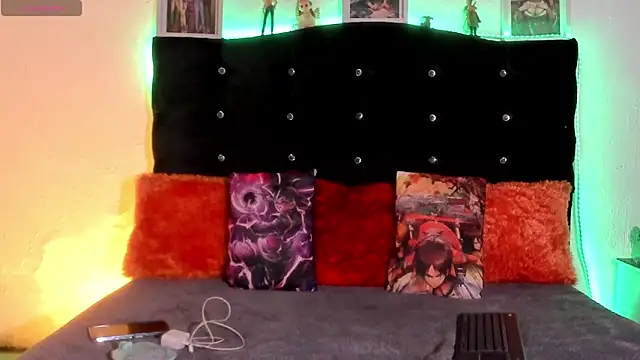 young jung online show from September 2025 04:17:01 AM