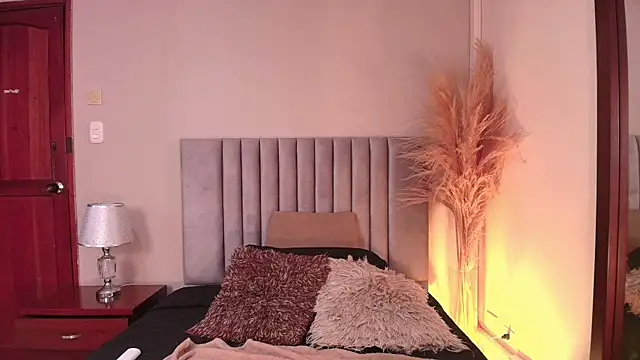 ThaliaHarlow online show from September 2025 02:19:01 PM
