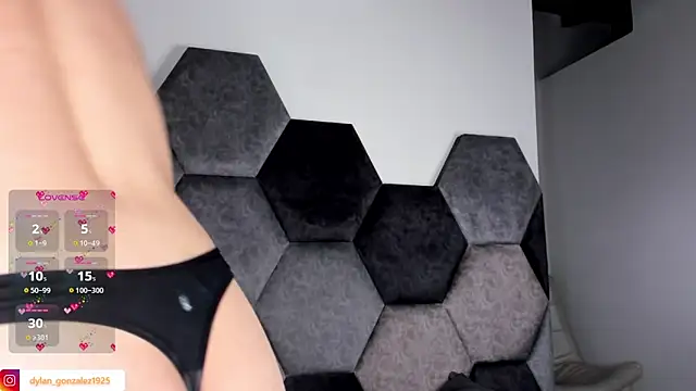 Dylan Turnerr online show from September 2025 09:05:02 PM