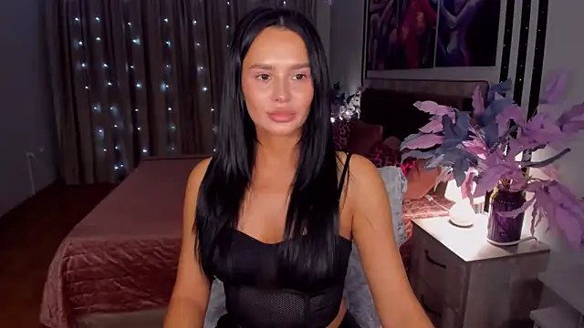 DanaSincere online show from December 2025 06:25:01 PM