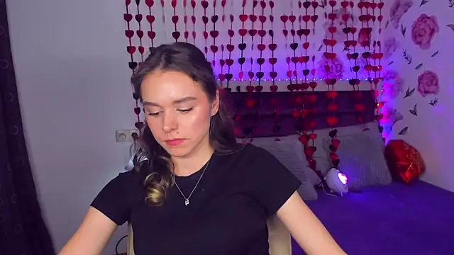 EmelyMason online show from March 2026 10:54:01 AM