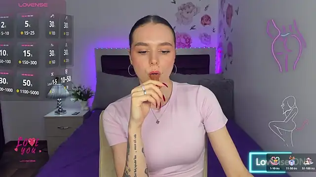 EmelyMason online show from April 2026 06:07:02 AM