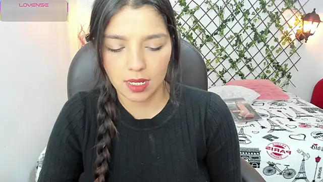 Snapshot of issa__nassar chatting on October 2025 01:44:01 PM issa nassar online show from October 2025 01:44:01 PM