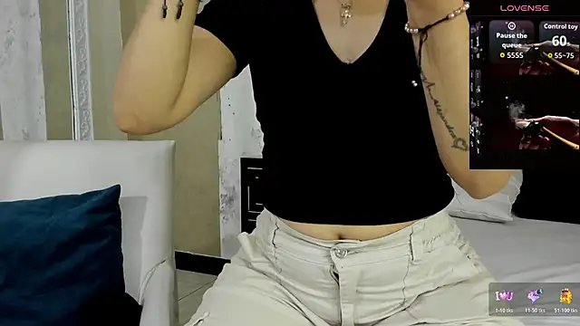 LiliJensen online show from November 2025 04:09:02 PM