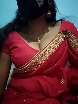Snapshot of Sexyradha_ chatting on February 2026 04:05:02 PM Sexyradha online show from February 2026 04:05:02 PM