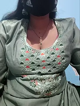 Sexyradha  online show from April 2026 05:24:01 PM